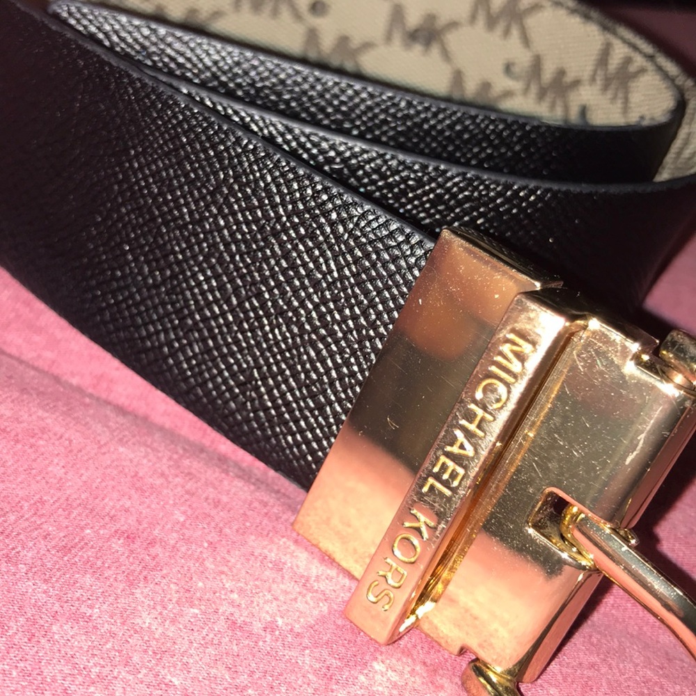 Michael Kors Reversible Belt